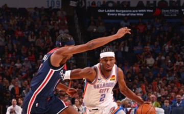 乐鱼电竞官网-新雷霆三少冲奖！亚历山大创神迹 冲MVP大战约基奇